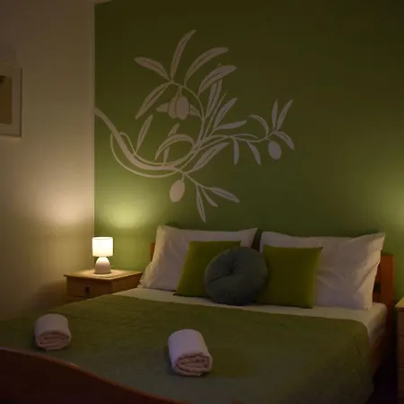 Frama - 3 Apartment *